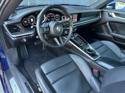 Certified 2020 Porsche 911 Carrera S RWD image 4