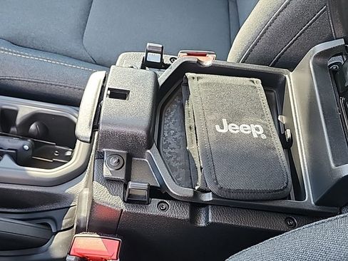 New 2026 Jeep Wrangler Unlimited Sport AWD/4WD image 32