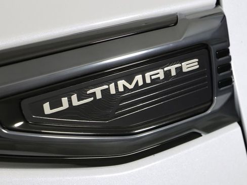 Used 2026 GMC Yukon Denali Ultimate AWD/4WD image 59