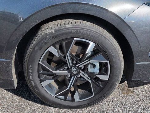 Used 2025 Hyundai Sonata SEL FWD image 10
