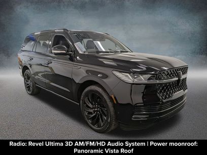 Used 2025 Lincoln Navigator Reserve w/ Jet Appearance Package