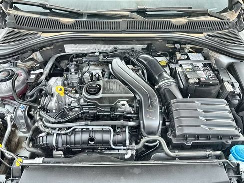 Used 2024 Volkswagen Jetta SE FWD image 24