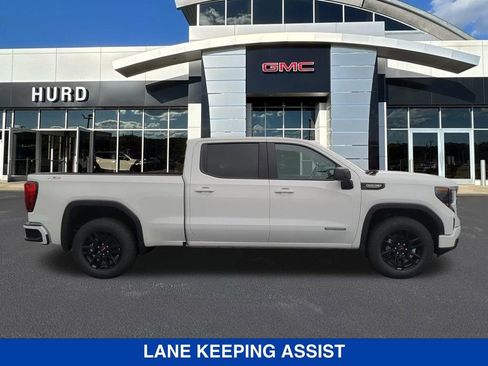 New 2026 GMC Sierra 1500 Elevation image 3