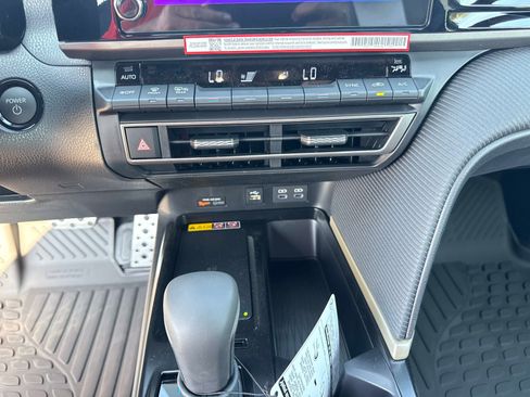 New 2026 Toyota Camry SE w/ Convenience Package FWD image 23