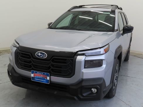 New 2026 Subaru Outback Touring XT image 10