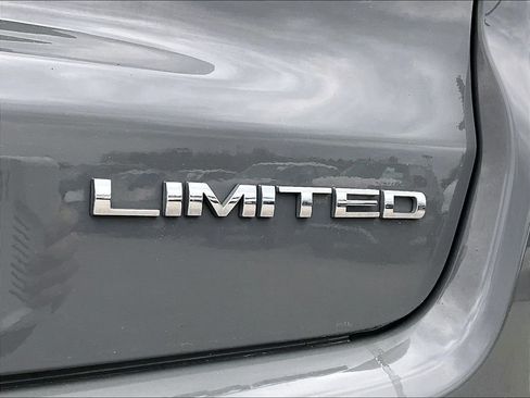 Used 2024 Jeep Compass Limited AWD/4WD image 26