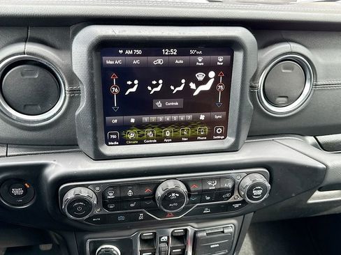 Used 2023 Jeep Wrangler Unlimited Sahara w/ Cold Weather Group image 23