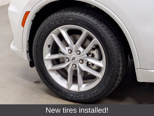 Used 2025 Dodge Durango GT AWD/4WD image 2