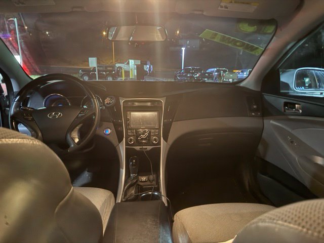 Used 2013 Hyundai Sonata SE FWD image 5