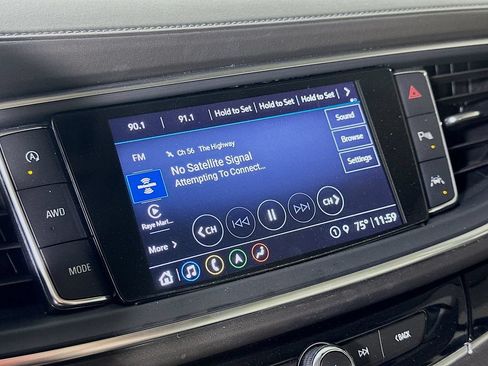Used 2023 Buick Enclave Avenir w/ Avenir Technology Package AWD/4WD image 31