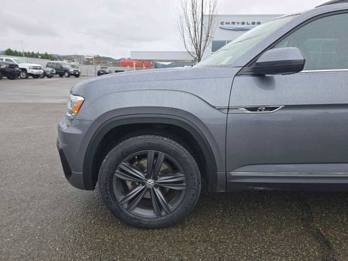 Used 2020 Volkswagen Atlas SE w/ Towing Package image 19