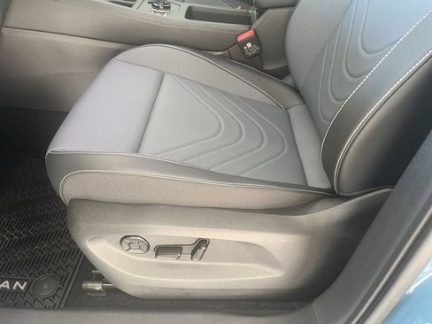 New 2026 Volkswagen Tiguan SE AWD/4WD image 15