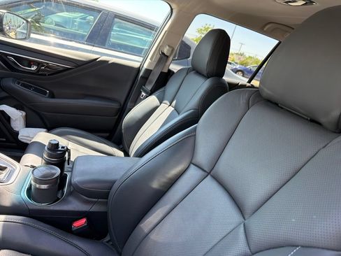Used 2022 Subaru Outback Limited AWD/4WD image 8