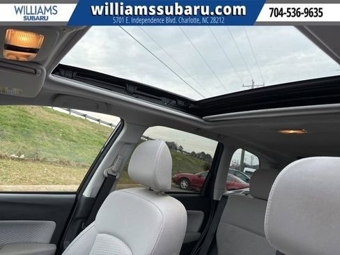 Used 2017 Subaru Forester 2.5i Premium w/ All-Weather Package image 15
