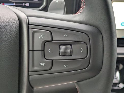 Used 2025 GMC Sierra 1500 AT4X image 29