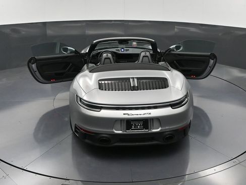 Certified 2024 Porsche 911 Carrera GTS RWD image 35