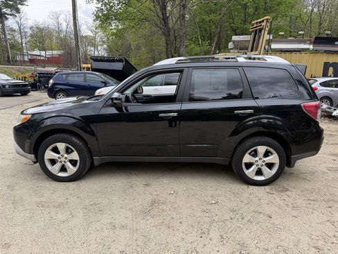 Used 2011 Subaru Forester 2.5XT Touring AWD/4WD image 8