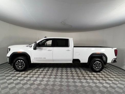 Used 2024 GMC Sierra 3500 SLE w/ SLE Value Package image 11