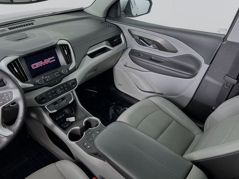 Used 2022 GMC Terrain SLT w/ Infotainment Package II AWD/4WD image 24