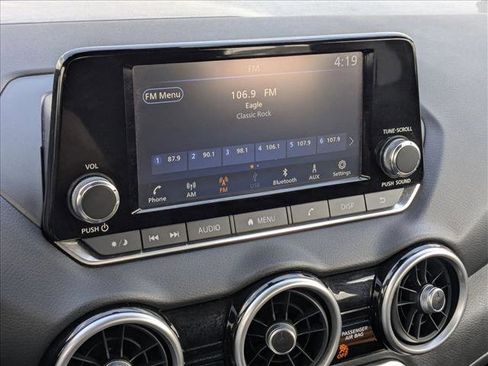 Used 2025 Nissan Sentra S image 14