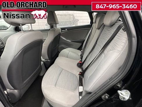 Used 2016 Hyundai Accent SE image 10