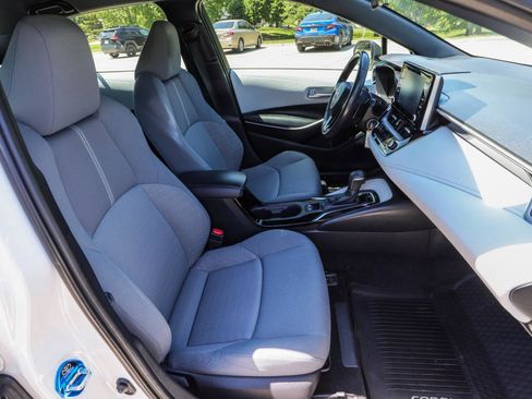 Used 2020 Toyota Corolla SE FWD image 36