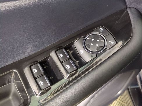 Used 2019 Ford Edge SEL w/ Equipment Group 201A image 24