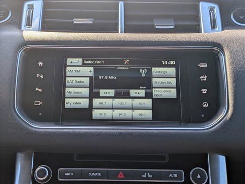 Used 2016 Land Rover Range Rover Sport HSE image 12