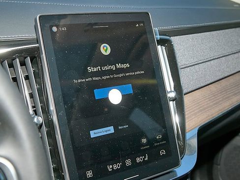 New 2026 Volvo XC90 B6 Plus w/ Protection Package image 14