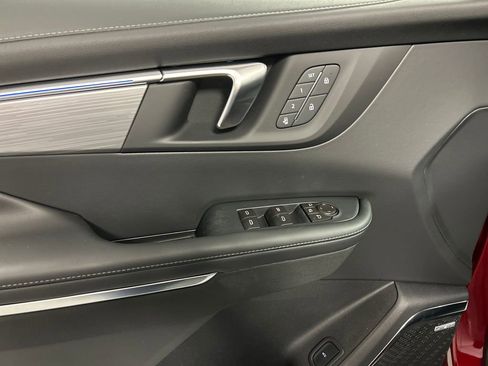 New 2026 Buick Enclave Preferred w/ Power Package image 12