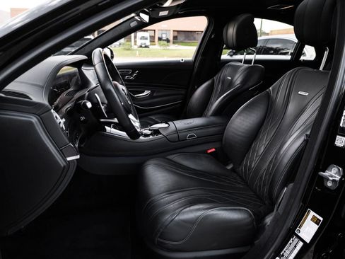 Used 2019 Mercedes-Benz S 63 AMG S 4MATIC Sedan image 32