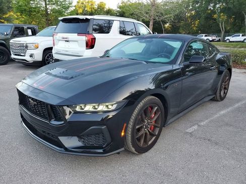 Used 2024 Ford Mustang GT Premium image 2