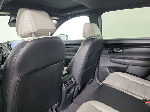 Used 2025 Honda CR-V Sport Touring image 25