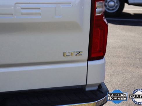 Used 2022 Chevrolet Silverado 1500 LTZ image 11