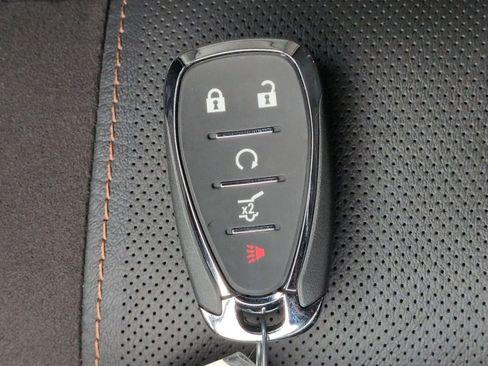 Used 2022 Chevrolet Blazer Premier image 38