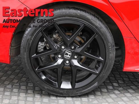 Used 2024 Honda Civic Sport image 8