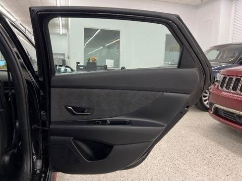 Used 2022 Hyundai Elantra N FWD image 32