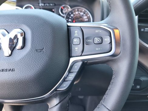 Used 2026 RAM 2500 Big Horn AWD/4WD image 30