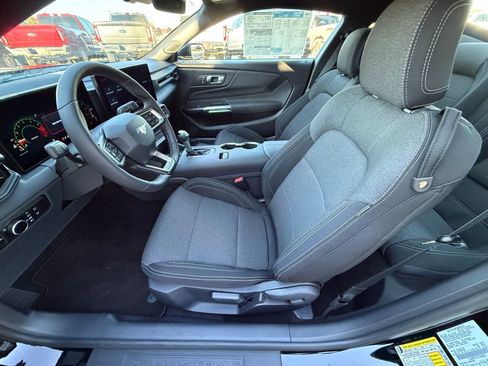 New 2026 Ford Mustang Coupe image 11