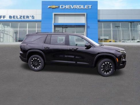 New 2026 Chevrolet Traverse Z71 w/ Driver Confidence Package image 2