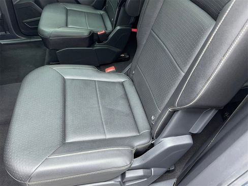 Used 2023 Volkswagen Atlas SE w/ Panoramic Sunroof Package image 39