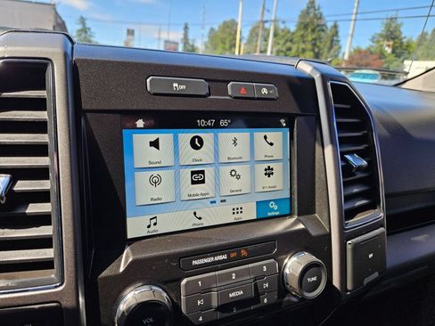Used 2018 Ford F150 XLT w/ Equipment Group 302A Luxury AWD/4WD image 25