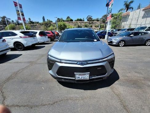 Used 2024 Chevrolet Blazer EV RS AWD/4WD image 3