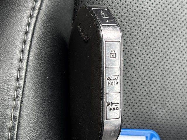 Used 2025 Kia Telluride S AWD/4WD image 42