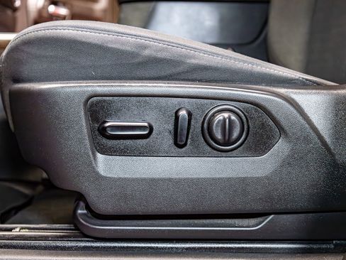 Used 2021 GMC Sierra 1500 Elevation image 20