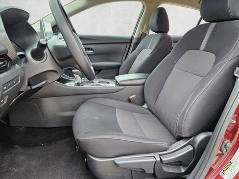 Used 2024 Nissan Sentra SV image 16