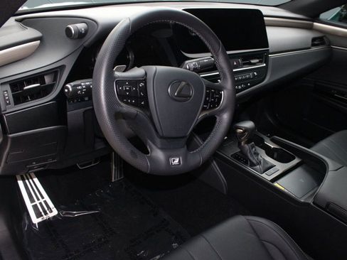 Used 2023 Lexus ES 350 F Sport w/ Accessory Package (Z1) image 4