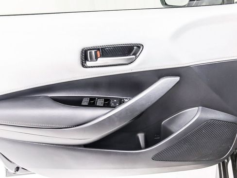 Used 2020 Toyota Corolla SE w/ SE Preferred Package FWD image 24