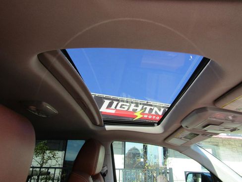 Used 2018 Toyota Tundra 1794 Edition image 8