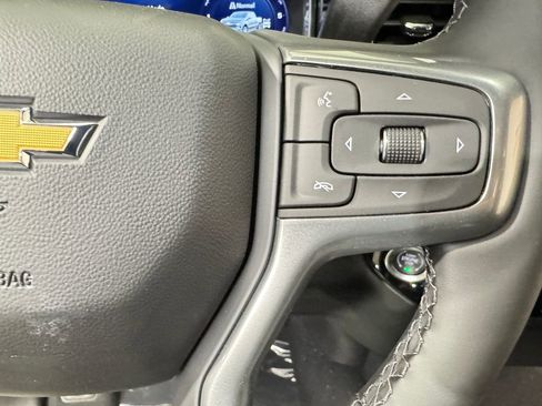 New 2025 Chevrolet Silverado 1500 LT w/ Convenience Package II image 17